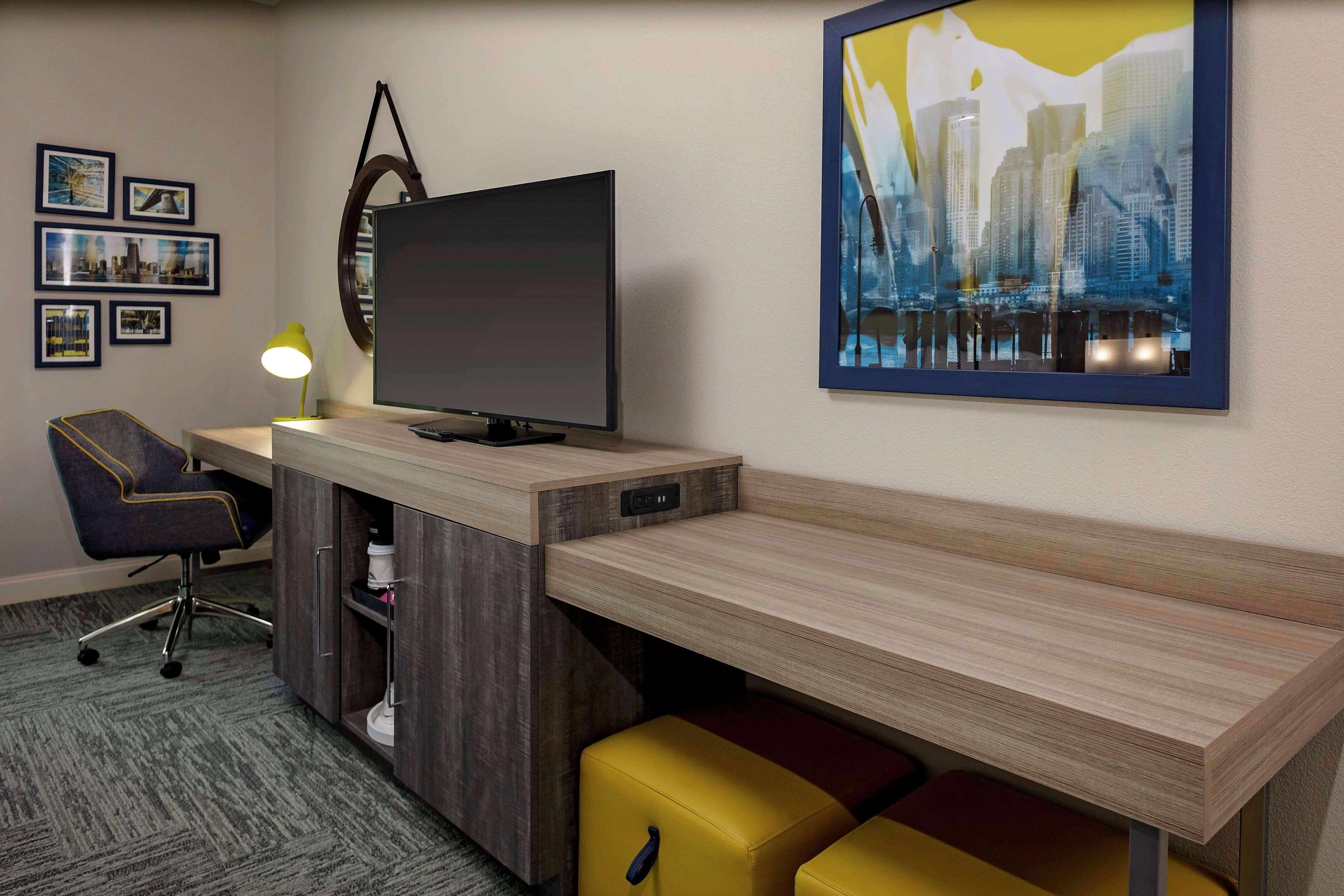 Hampton Inn Cranbury Bagian luar foto