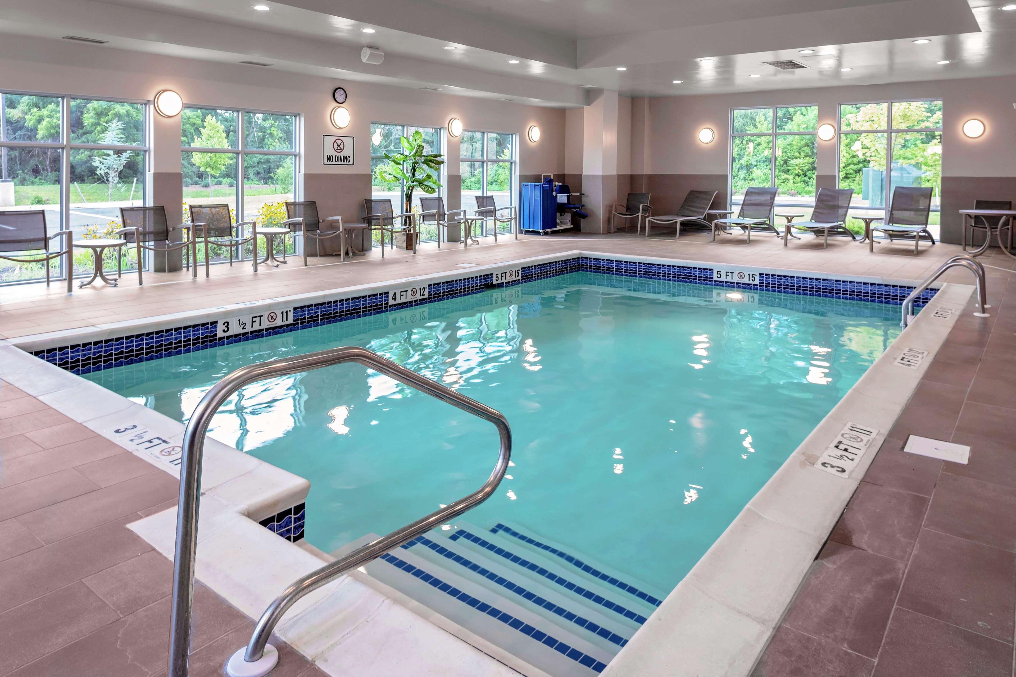 Hampton Inn Cranbury Bagian luar foto