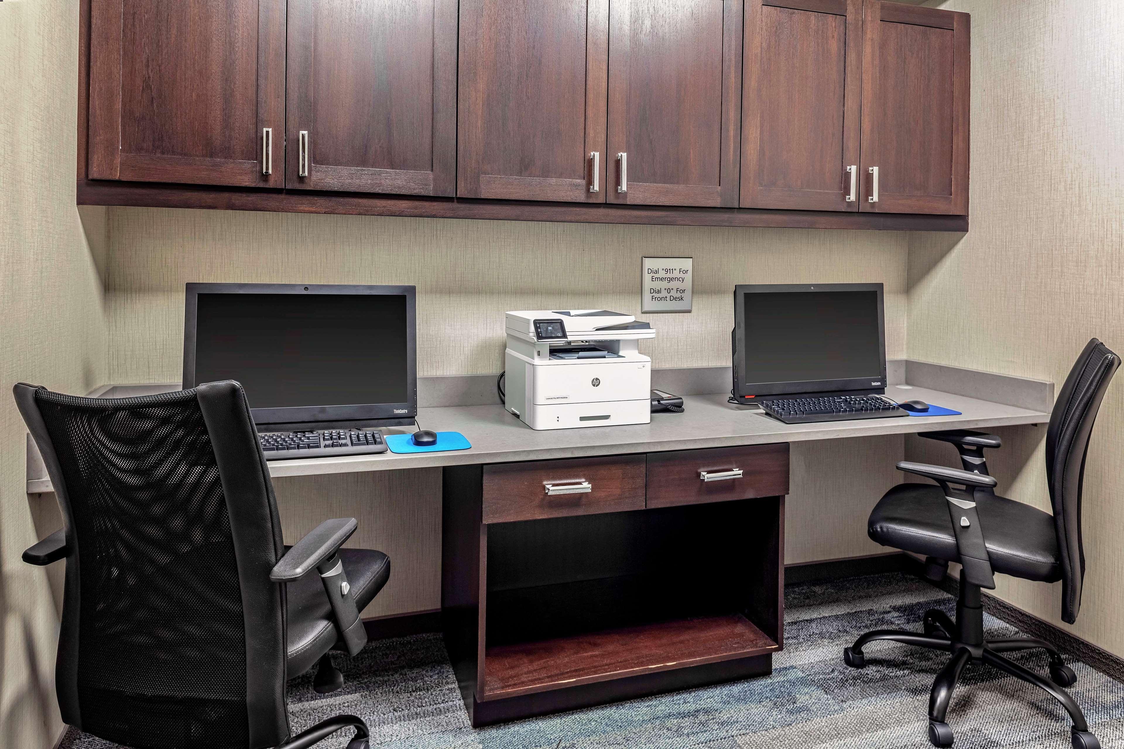 Hampton Inn Cranbury Bagian luar foto
